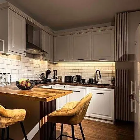 Отель Cozy Corner Брашов