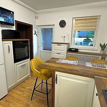 Cozy Corner 5*